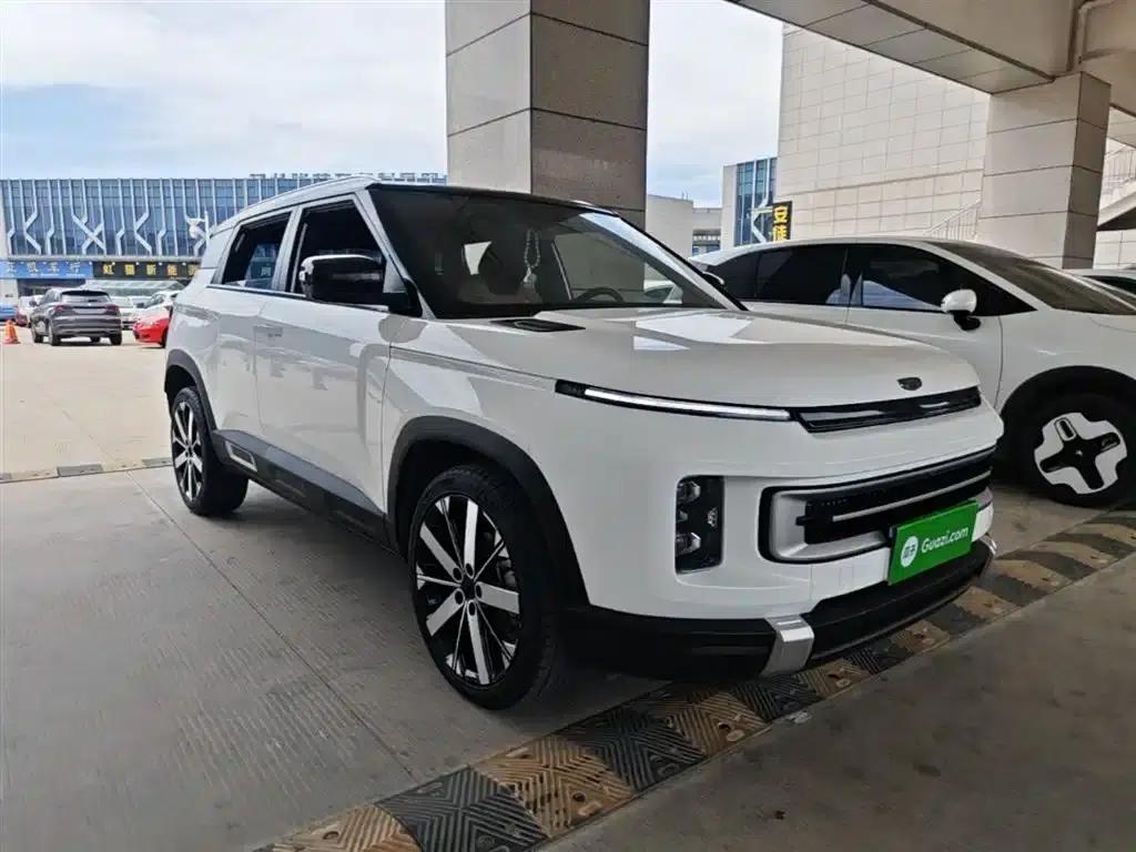 Geely ICON 2023 1.5TD Chocolate Edition — миниатюра 4