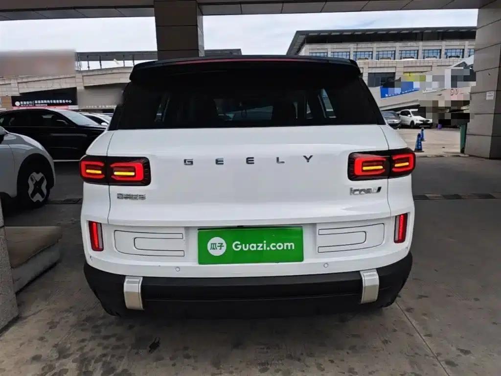 Geely ICON 2023 1.5TD Chocolate Edition — миниатюра 6