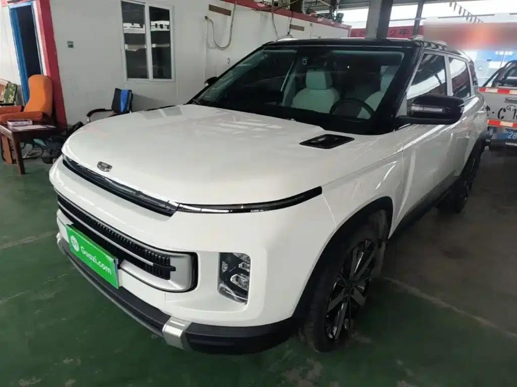 Geely ICON 2023 1.5TD Chocolate Edition — миниатюра 2