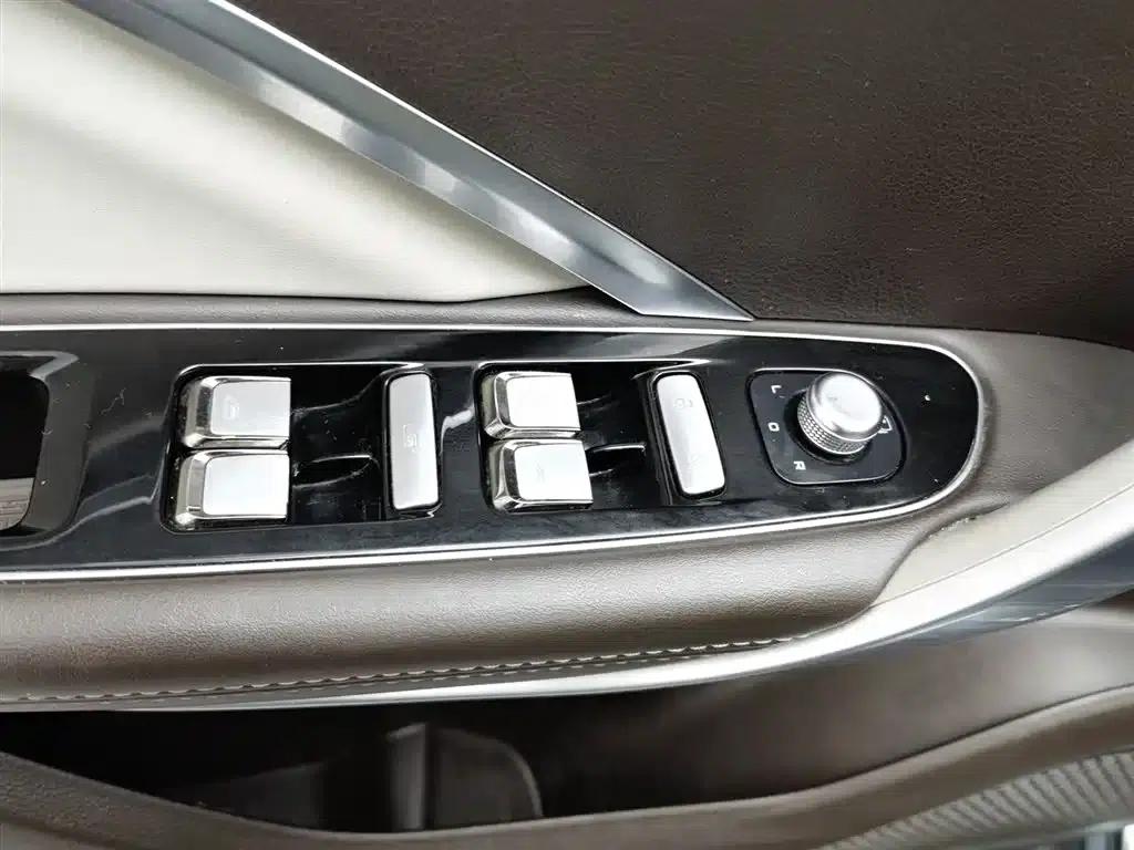 Geely Jiaji 2019 1.5TD MHEV DCT Premium Edition — миниатюра 9