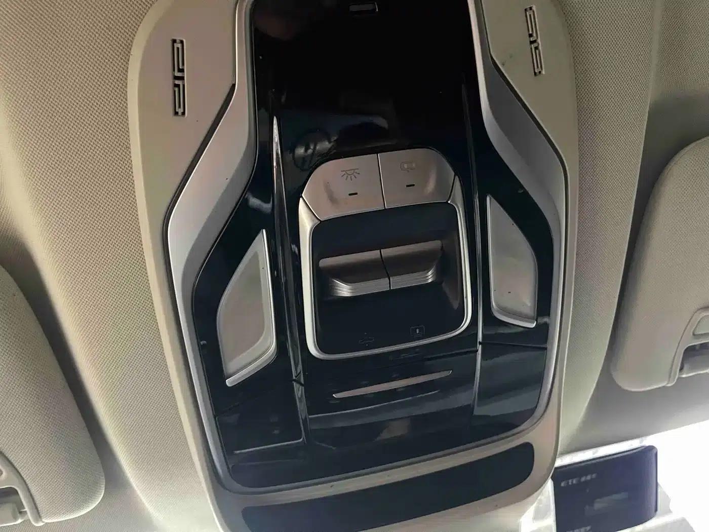 Geely Jiaji 2021 Smart Power 1.5TD DCT Premium Edition — миниатюра 13