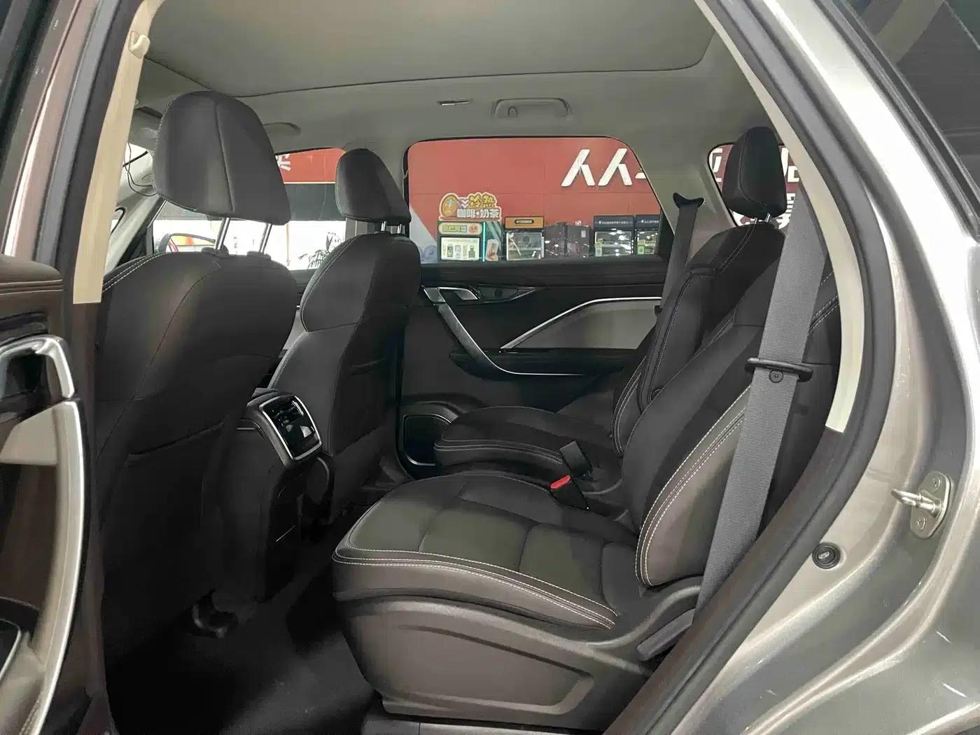 Geely Jiaji 2021 Smart Power 1.5TD DCT Premium Edition — миниатюра 14