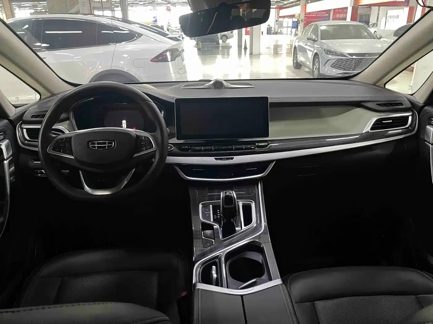 Geely Jiaji 2021 Smart Power 1.5TD DCT Premium Edition — миниатюра 15