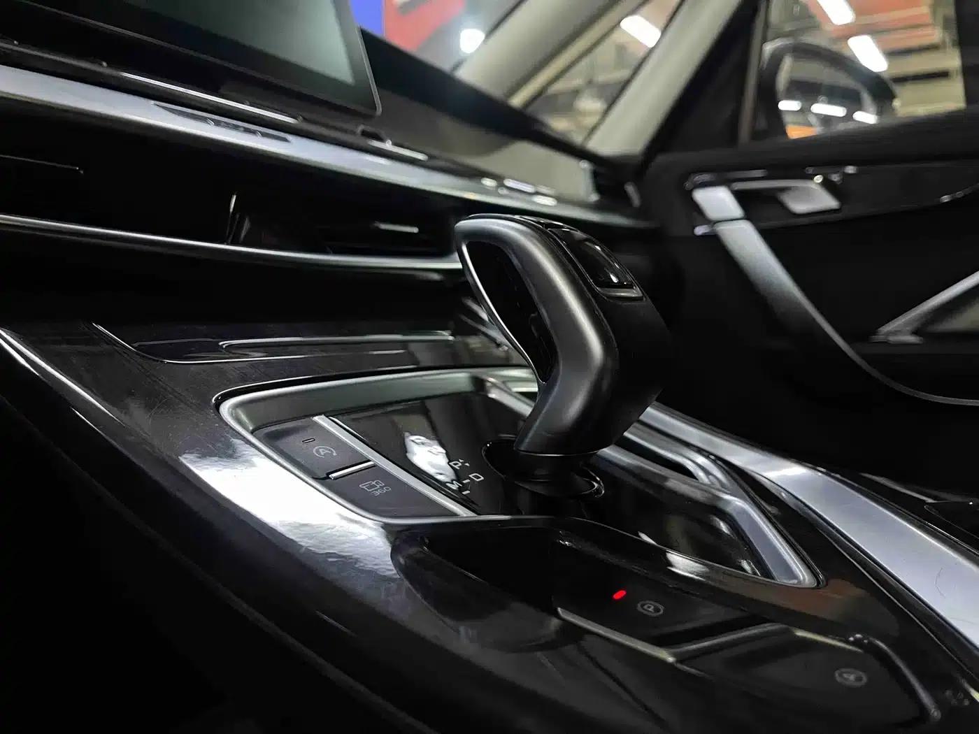 Geely Jiaji 2021 Smart Power 1.5TD DCT Premium Edition — миниатюра 10
