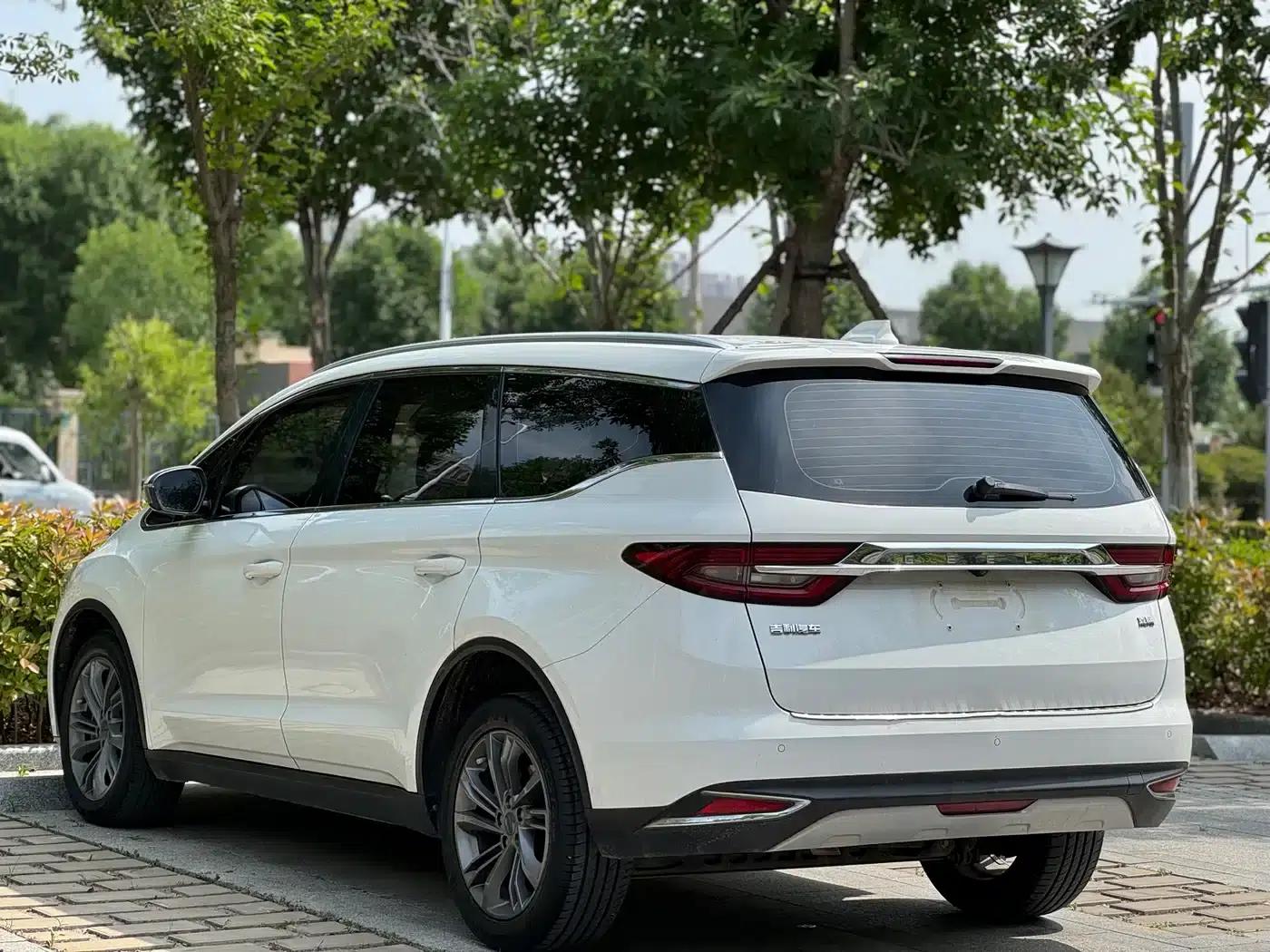 Geely Jiaji 2022 1.8TD DCT Platinum Luxury Edition — миниатюра 4