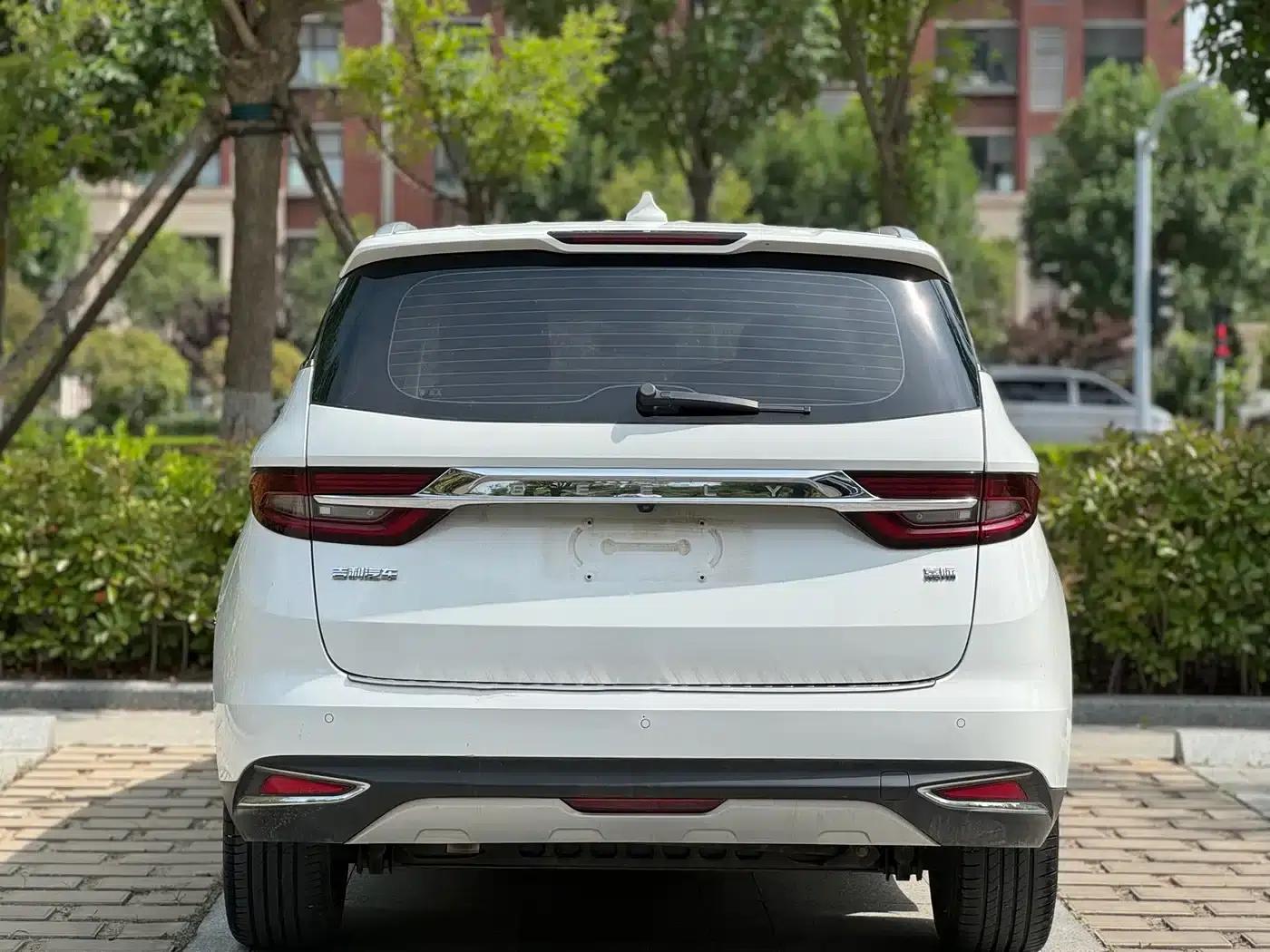 Geely Jiaji 2022 1.8TD DCT Platinum Luxury Edition — миниатюра 5