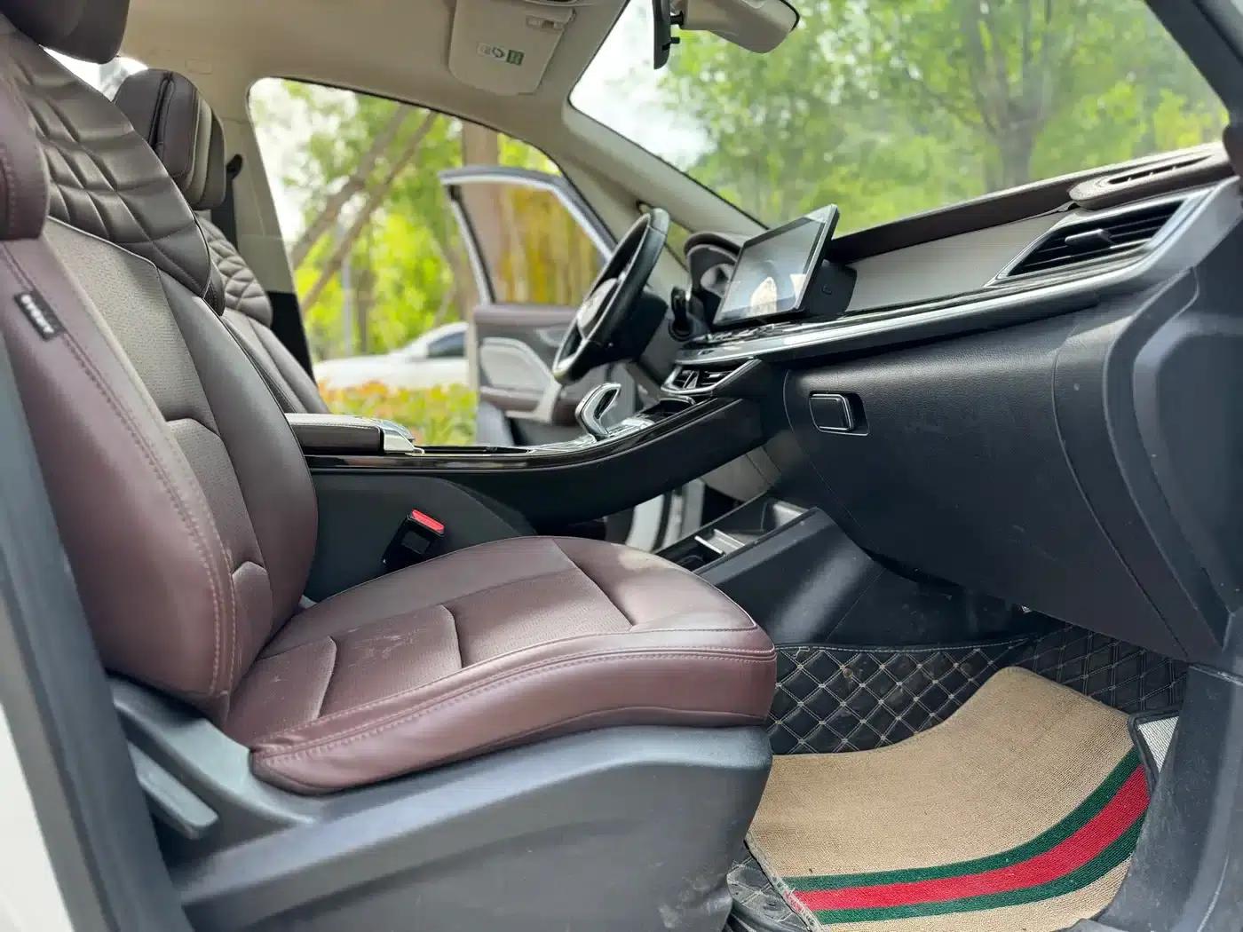 Geely Jiaji 2022 1.8TD DCT Platinum Luxury Edition — миниатюра 9