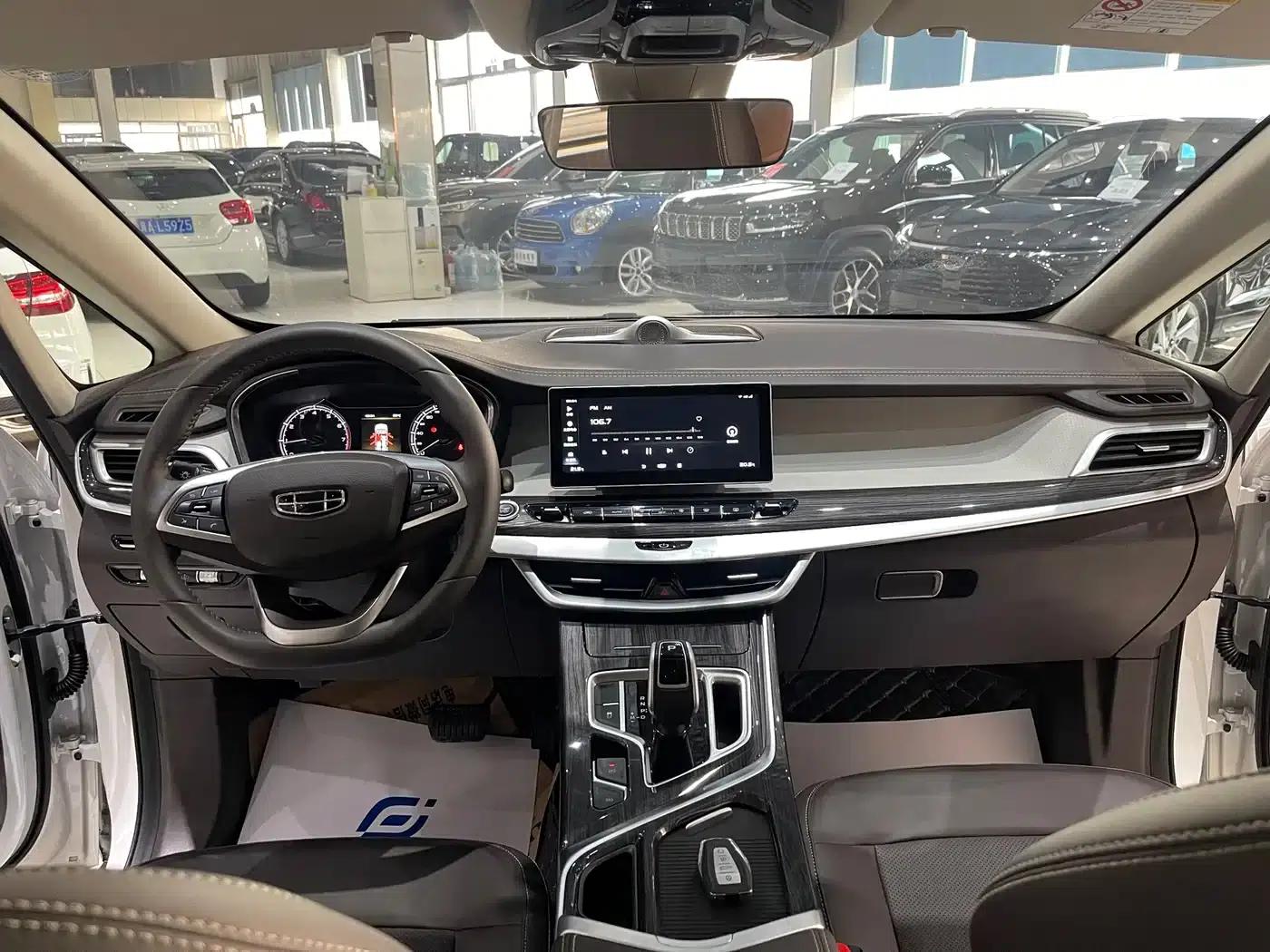 Geely Jiaji 2021 1.8TD DCT Comfort Edition — миниатюра 4