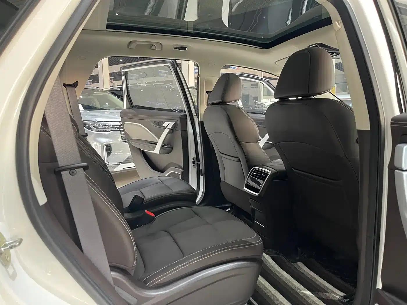 Geely Jiaji 2021 1.8TD DCT Comfort Edition — миниатюра 10