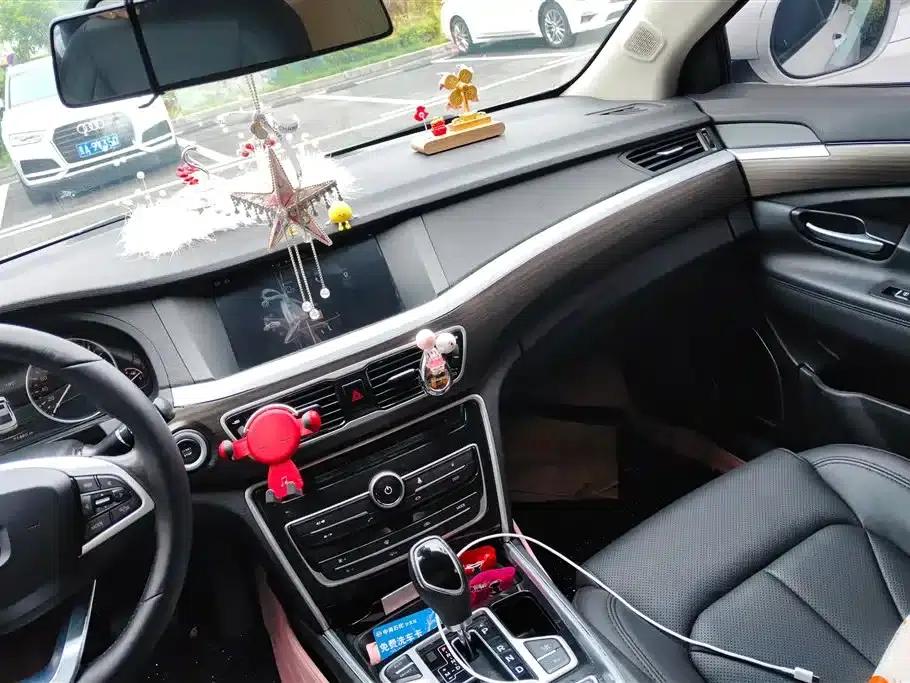 Geely Borui 2018 1.8T Premium Smart Edition — миниатюра 13