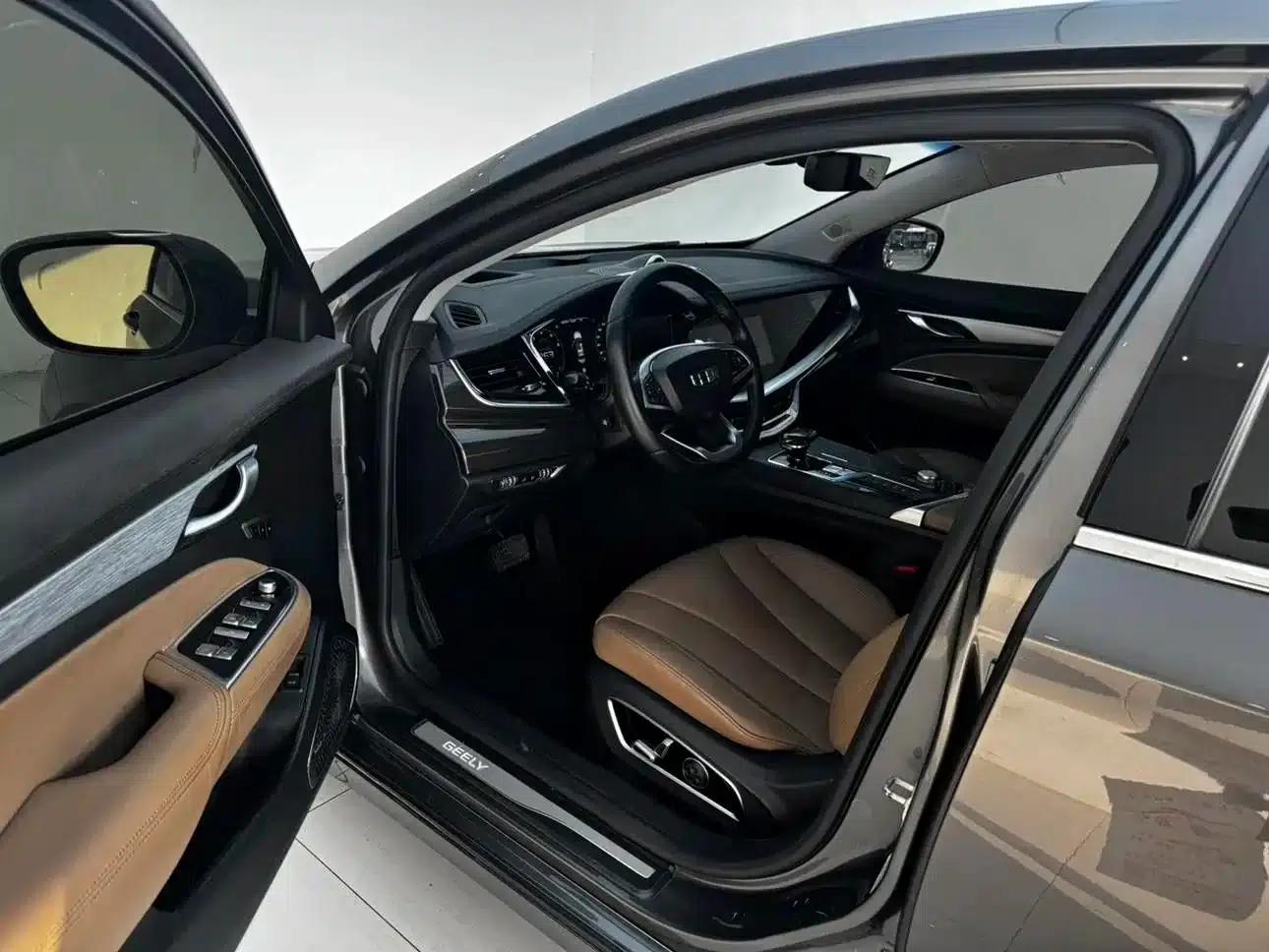 Geely Borui 2018 1.5T MHEV Premium Edition — миниатюра 4