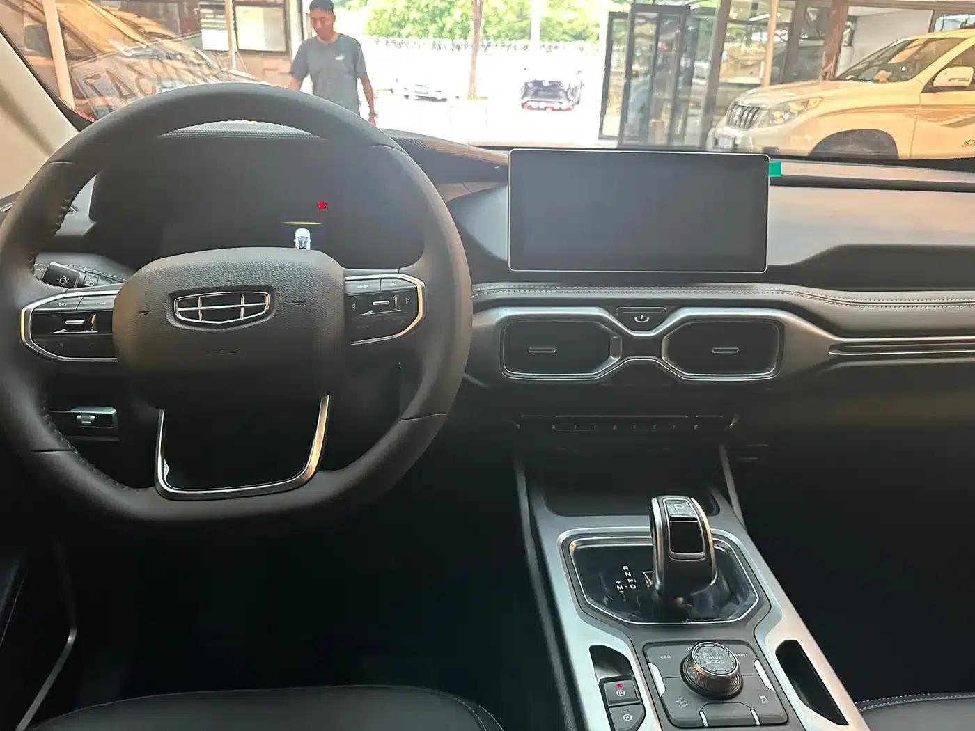 Geely Haoyue 2020 1.8TD DCT Luxury 5-seater — миниатюра 8