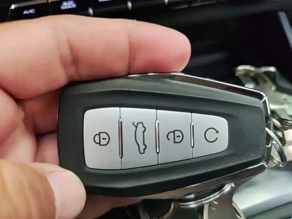 Geely Haoyue 2020 1.8TD Automatic Comfort 5-seater — миниатюра 9