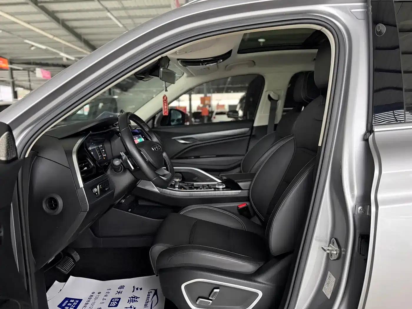 Geely Xingyue 2020 High-Performance Edition 300T Shining Star — миниатюра 6