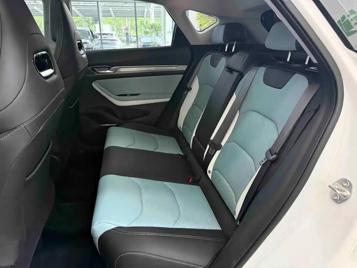 Geely Emgrand S 2022 1.4T CVT Crossover Player Edition — миниатюра 15