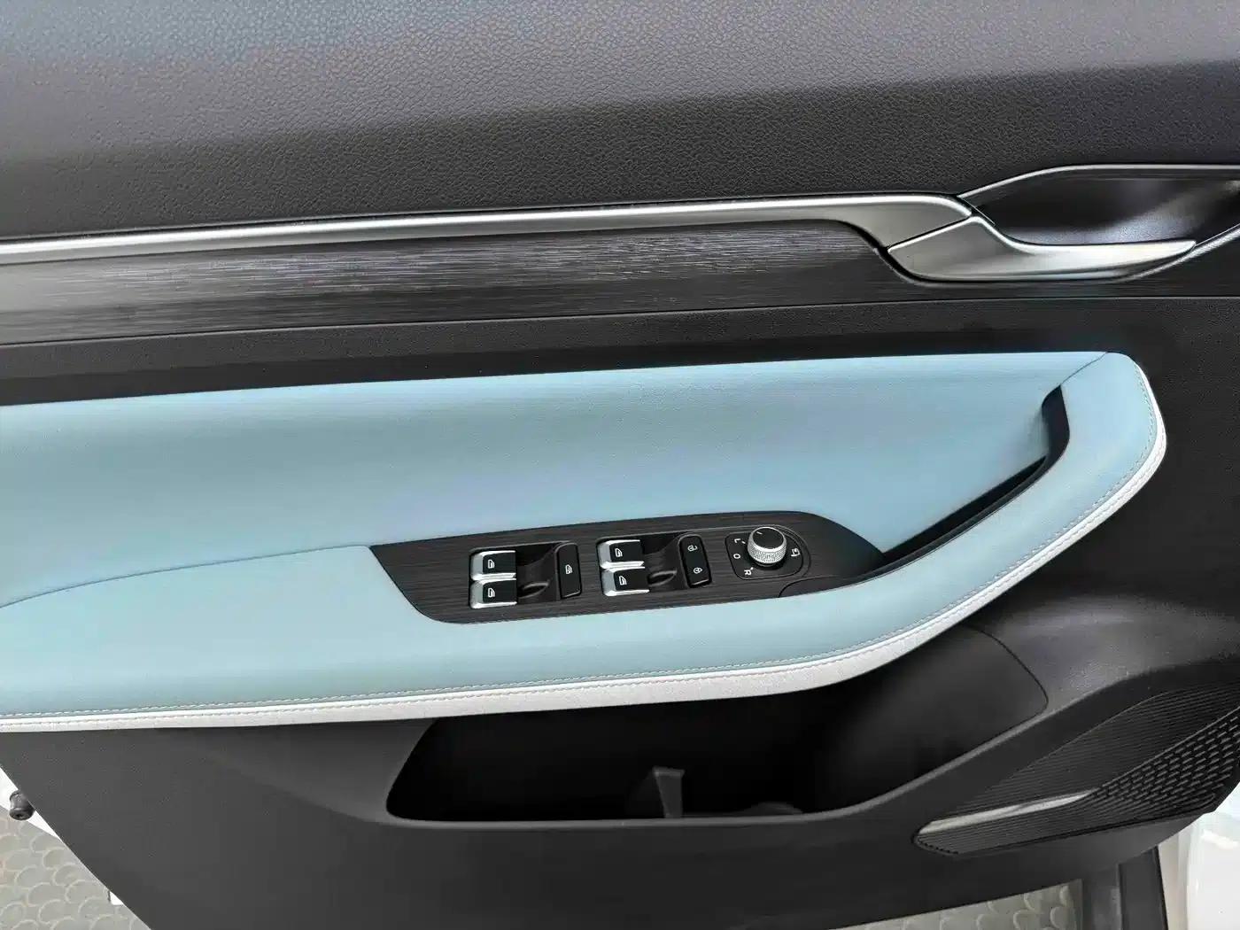 Geely Emgrand S 2022 1.4T CVT Crossover Player Edition — миниатюра 8