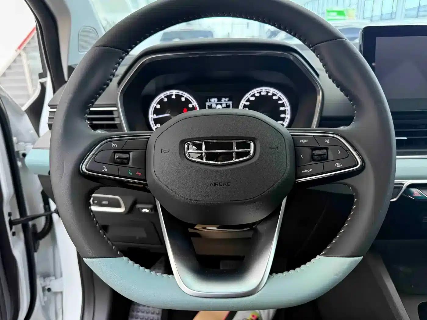 Geely Emgrand S 2022 1.4T CVT Crossover Player Edition — миниатюра 9
