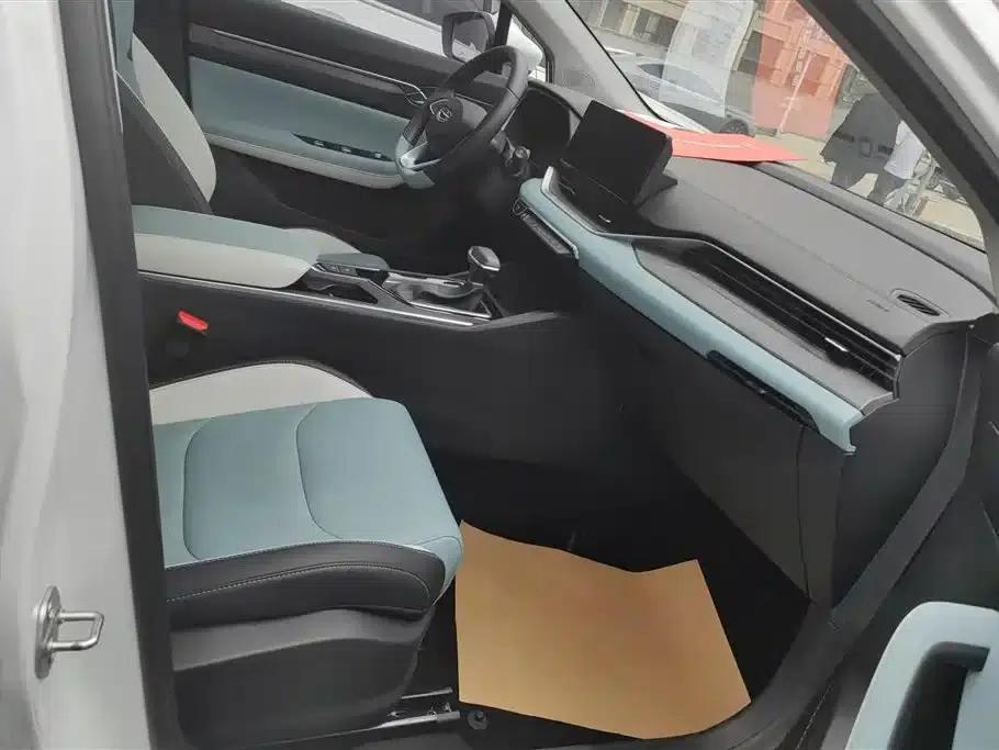 Geely Emgrand S 2022 1.4T CVT Crossover Player Edition — миниатюра 8