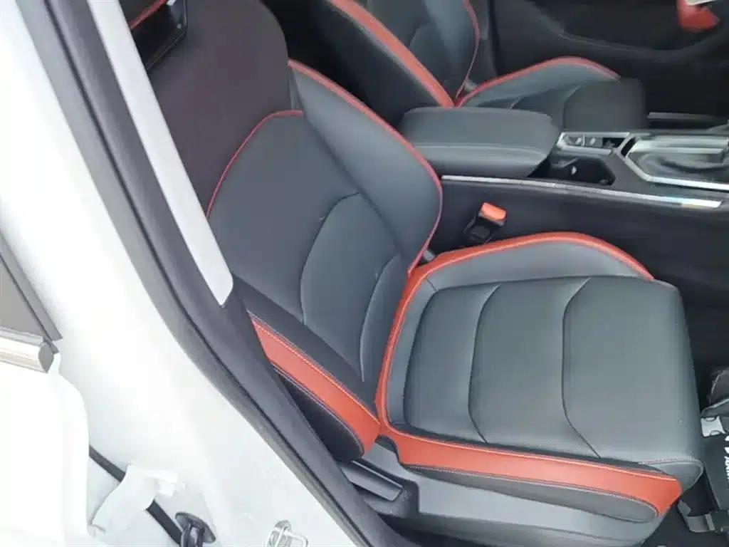 Geely Emgrand S 2021 1.4T CVT Premium Edition — миниатюра 25