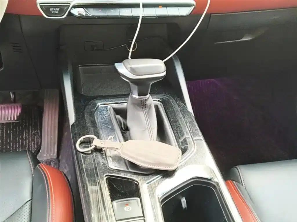 Geely Emgrand S 2021 1.4T CVT Premium Edition — миниатюра 14