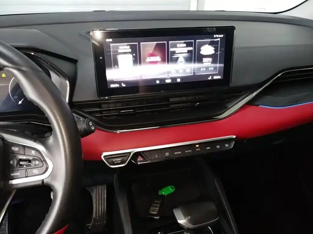 Geely Emgrand S 2021 1.4T CVT Flagship Edition — миниатюра 13