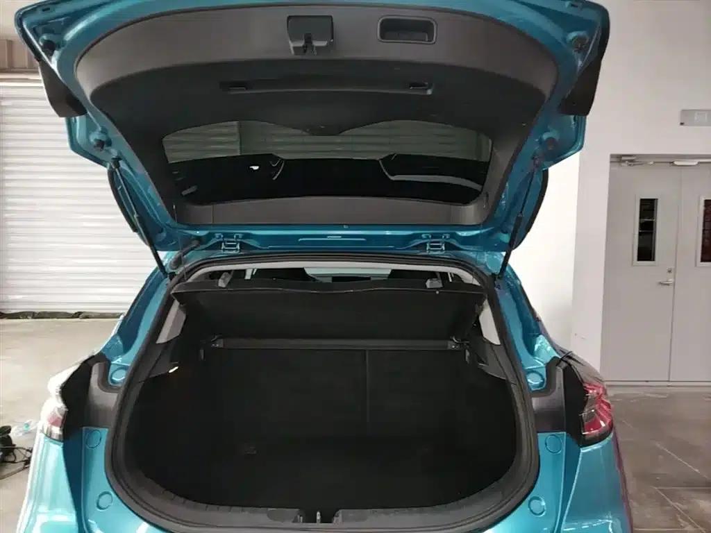 Geely Emgrand S 2021 1.4T CVT Flagship Edition — миниатюра 19