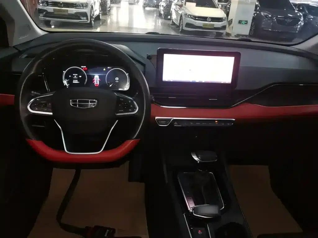 Geely Emgrand S 2021 1.4T CVT Premium Edition — миниатюра 10