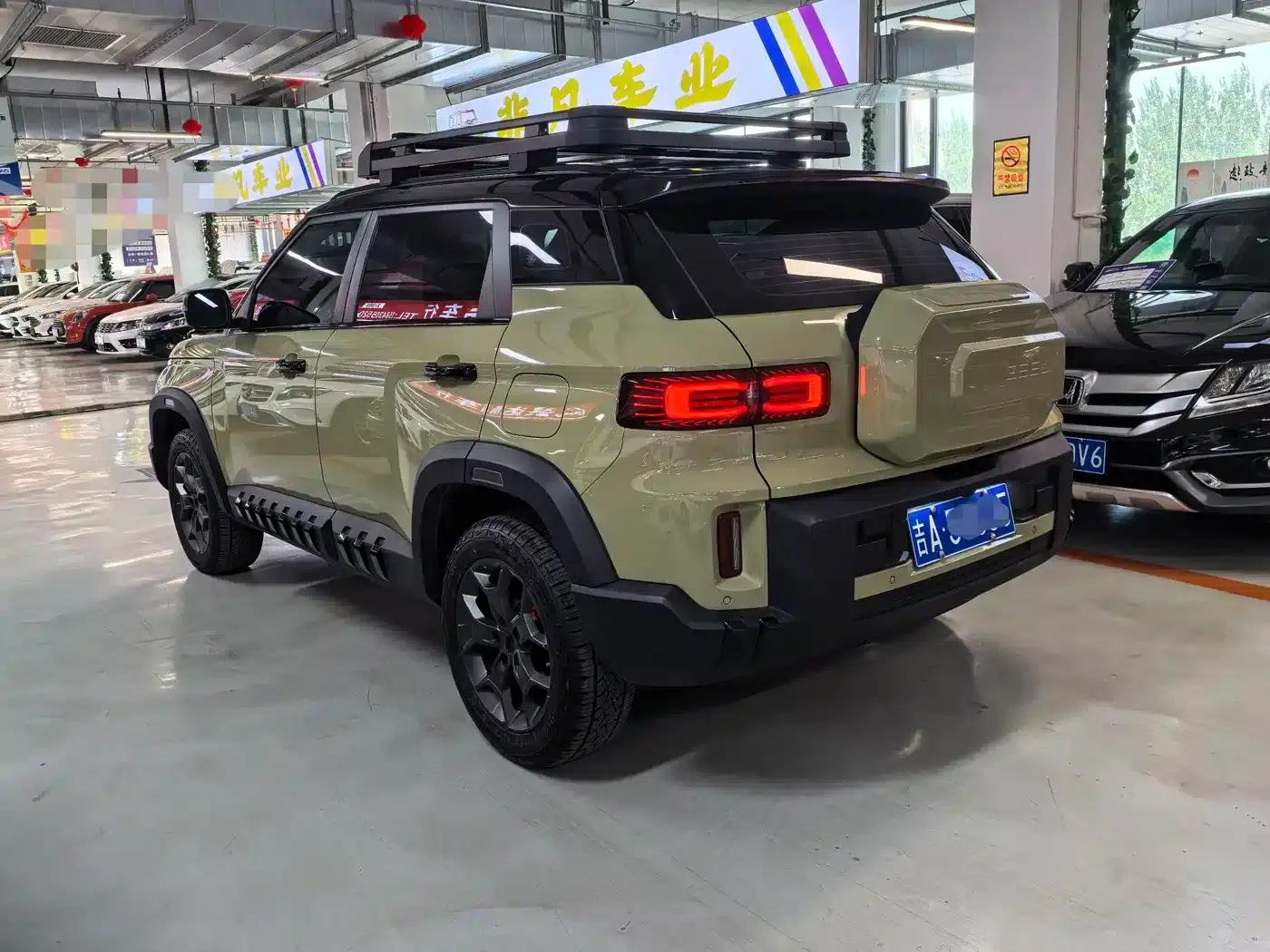 Geely Cowboy 2025 1.5TD Wild Edition — миниатюра 9