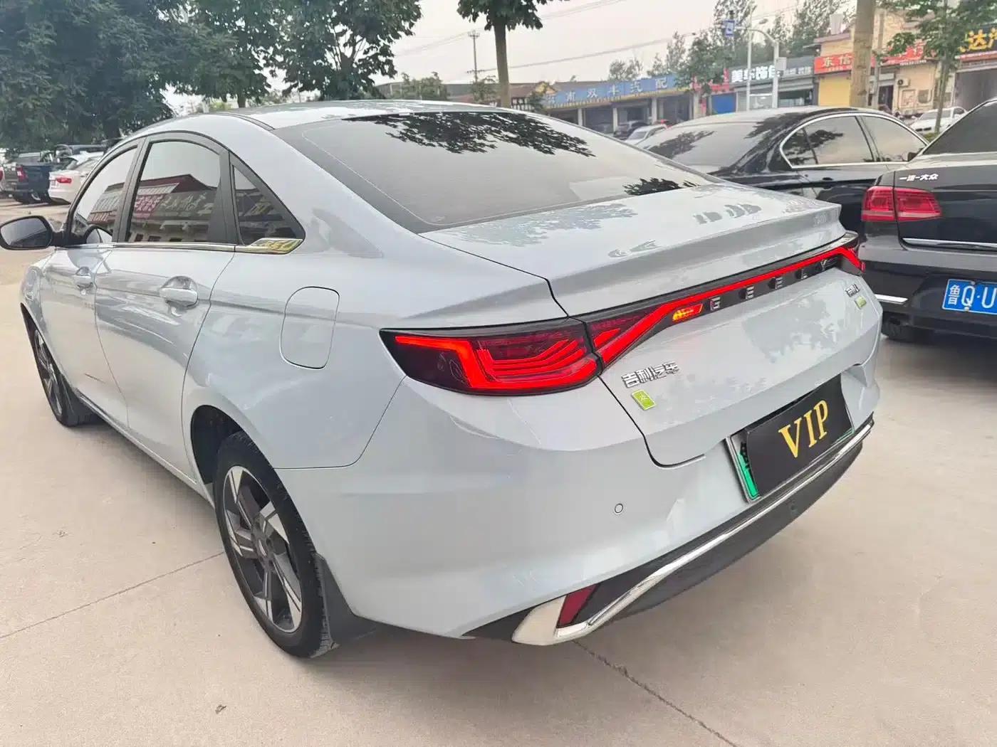 Geely Emgrand L HiP 2022 1.5TD-DHT Pro 100KM Super — миниатюра 4