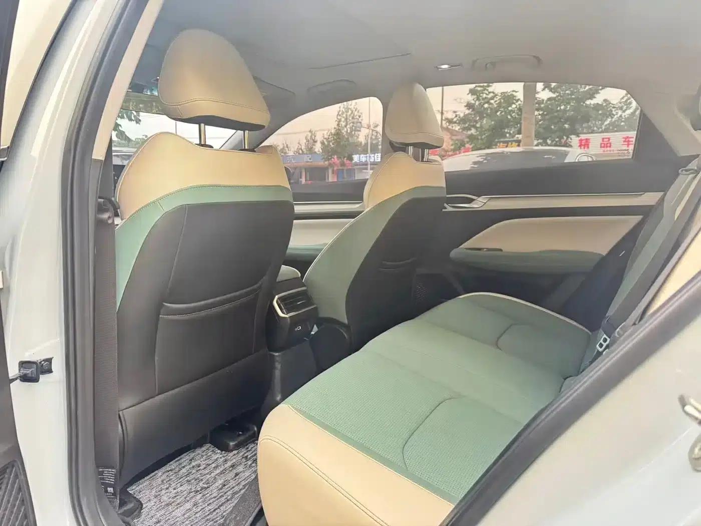 Geely Emgrand L HiP 2022 1.5TD-DHT Pro 100KM Super — миниатюра 5