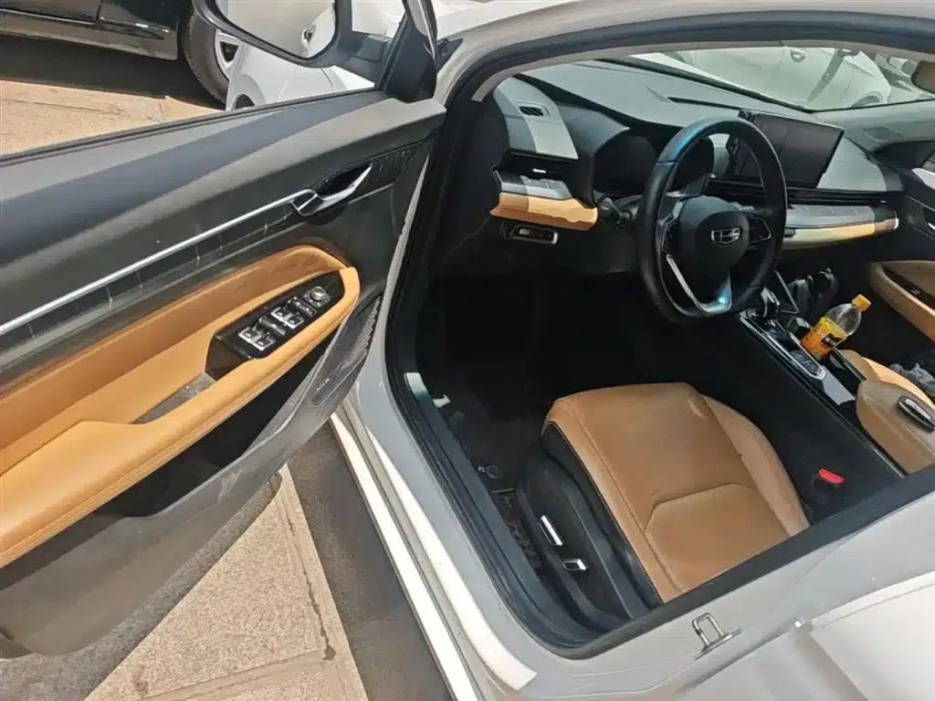 Geely Emgrand L HiP 2024 Dragon Edition 1.5TD-DHT Pro 100KM Excellent Model — миниатюра 16