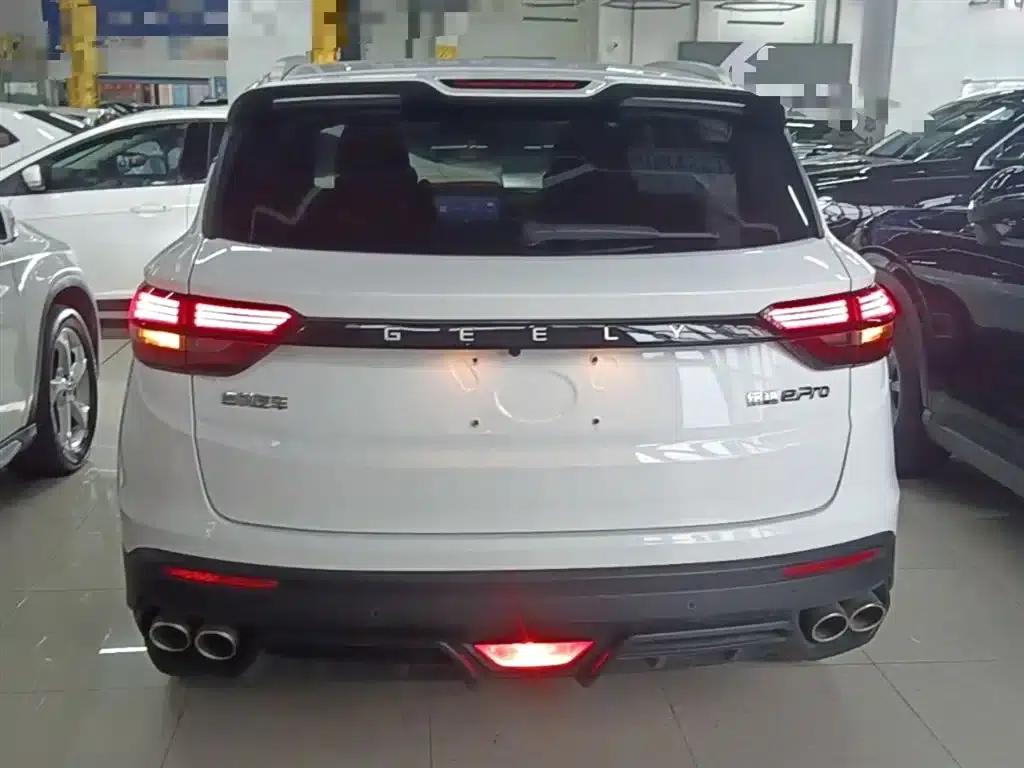 Geely Binyue New Energy 2022 1.5T ePro 85KM Star Edition — миниатюра 6