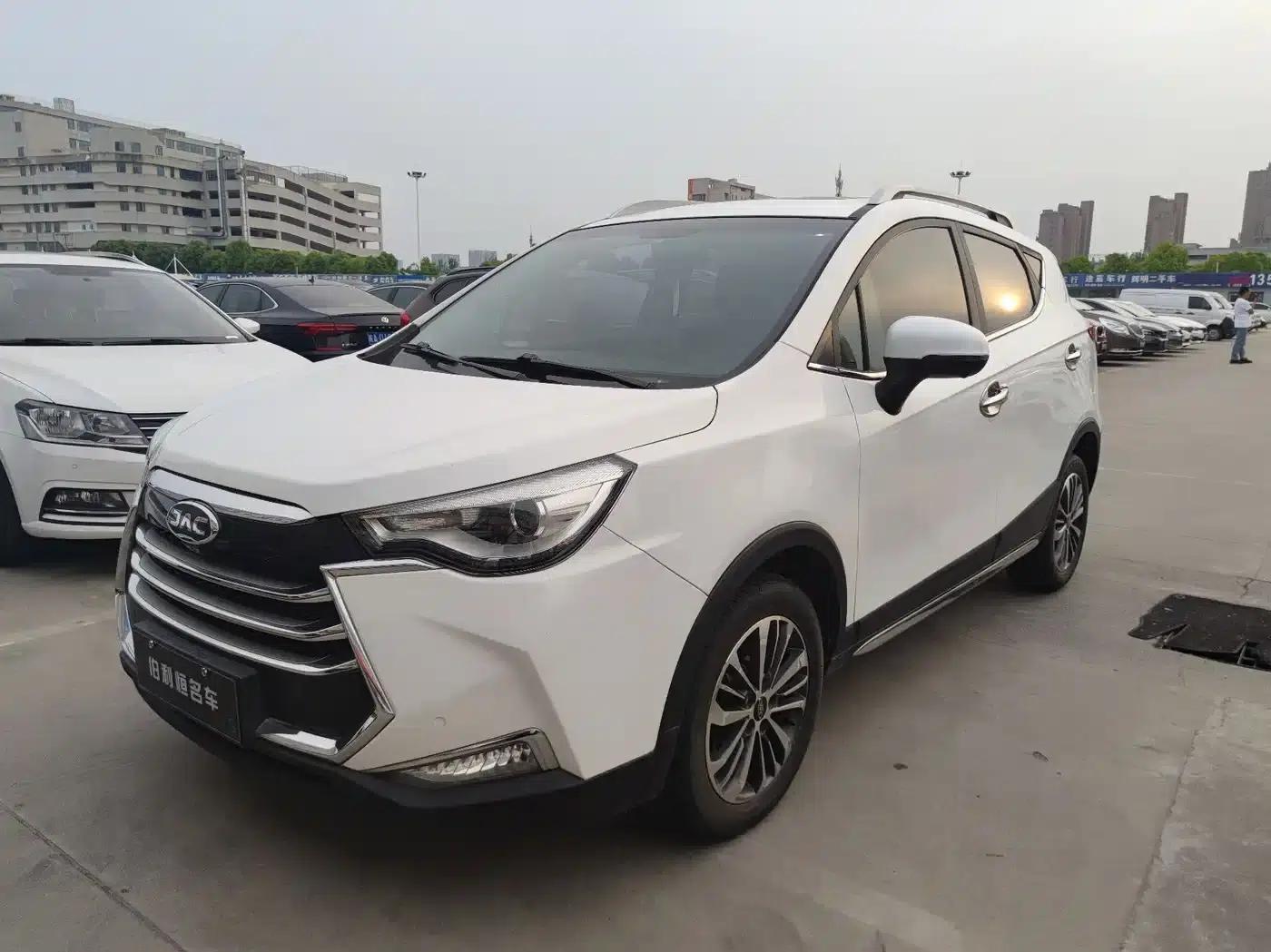 Refine S3 2018 Smart Drive Edition 1.6L CVT Luxury Intelligent Model — миниатюра 1