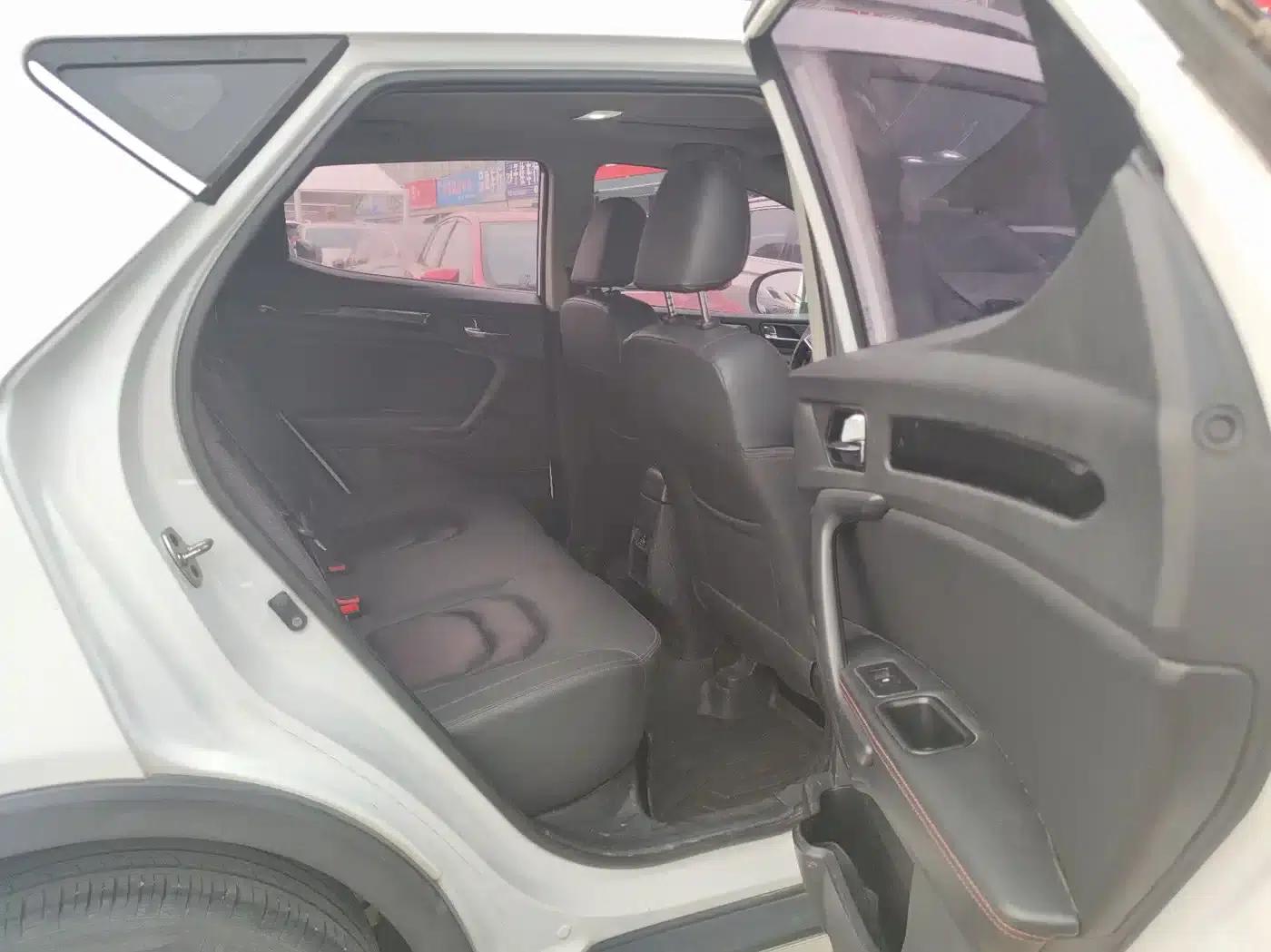 Refine S3 2018 Smart Drive Edition 1.6L CVT Luxury Intelligent Model — миниатюра 9