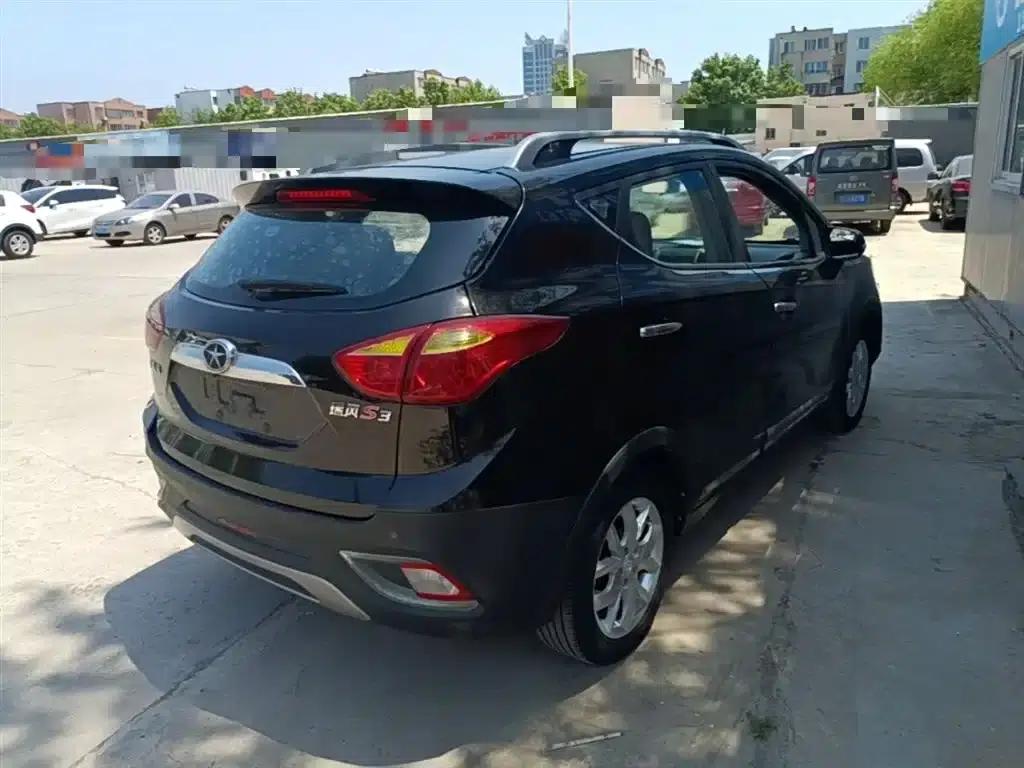 Refine S3 2014 1.5L Manual Deluxe Smart Edition — миниатюра 7