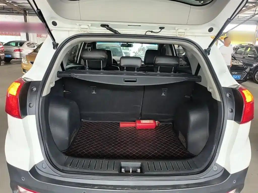 Refine S3 2016 1.5L Manual Deluxe Intelligent Premium Edition — миниатюра 19