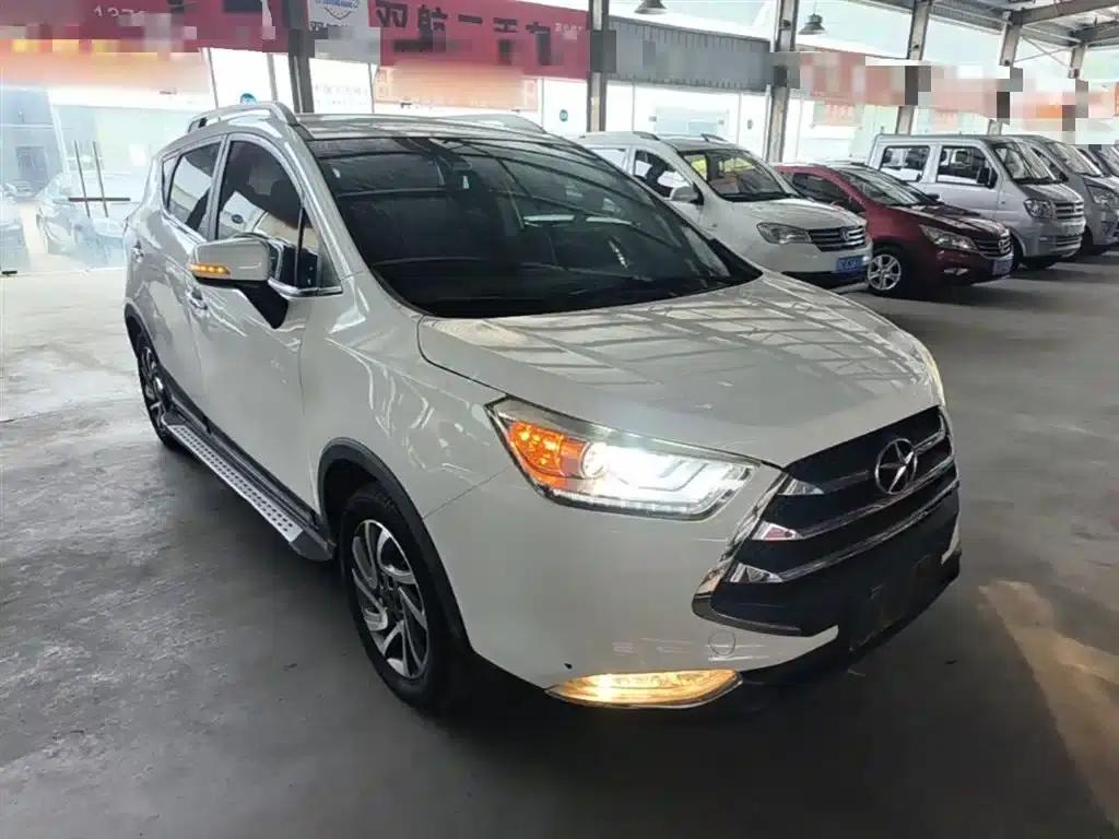 Refine S3 2016 1.5L Manual Deluxe Intelligent Premium Edition — миниатюра 4