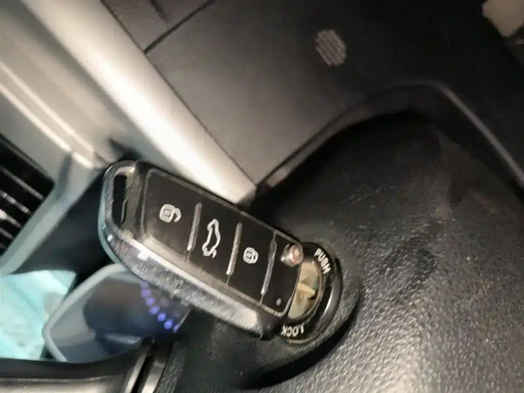 Refine S3 2016 1.5L Manual Deluxe Intelligent Premium Edition — миниатюра 9