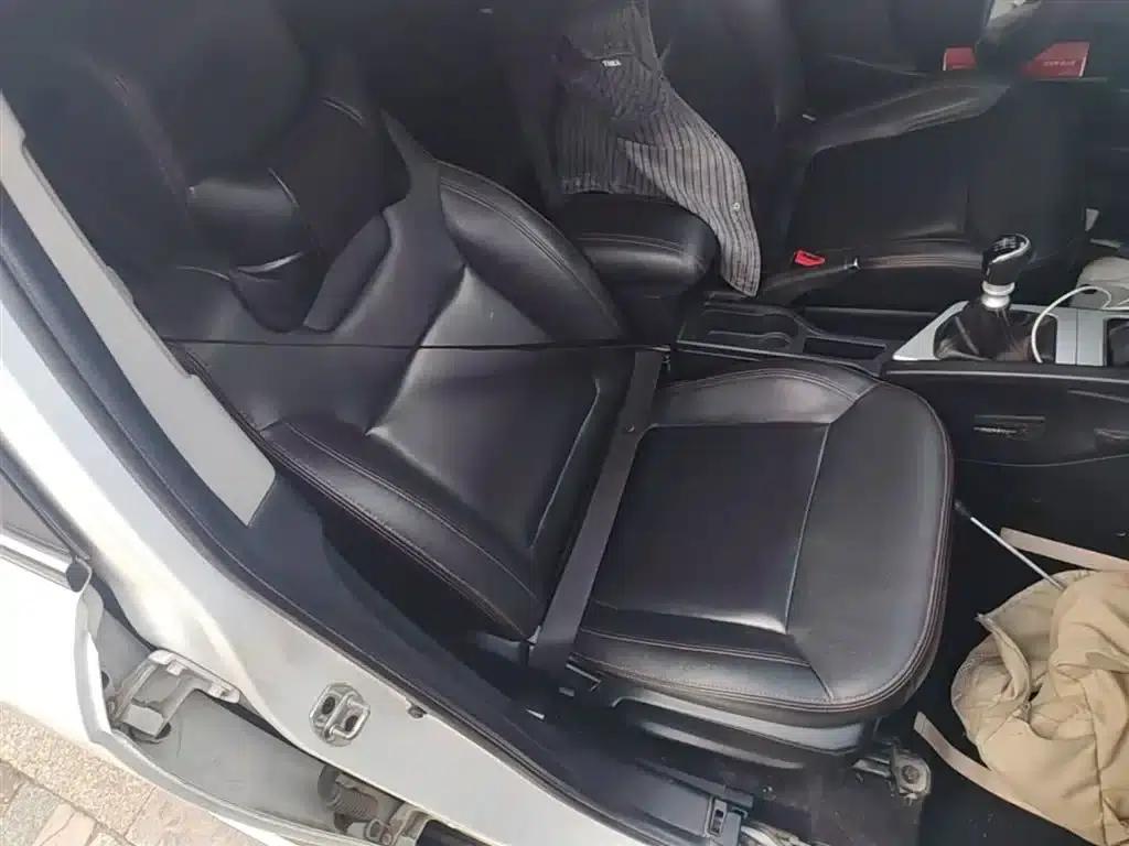 Refine S3 2016 1.5L Manual Deluxe Smart Edition — миниатюра 25