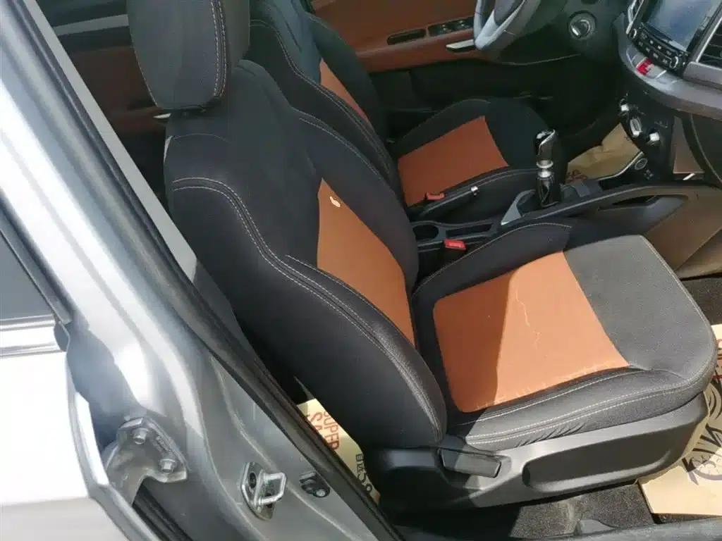 Refine S3 2014 1.5L Manual Deluxe Edition — миниатюра 25