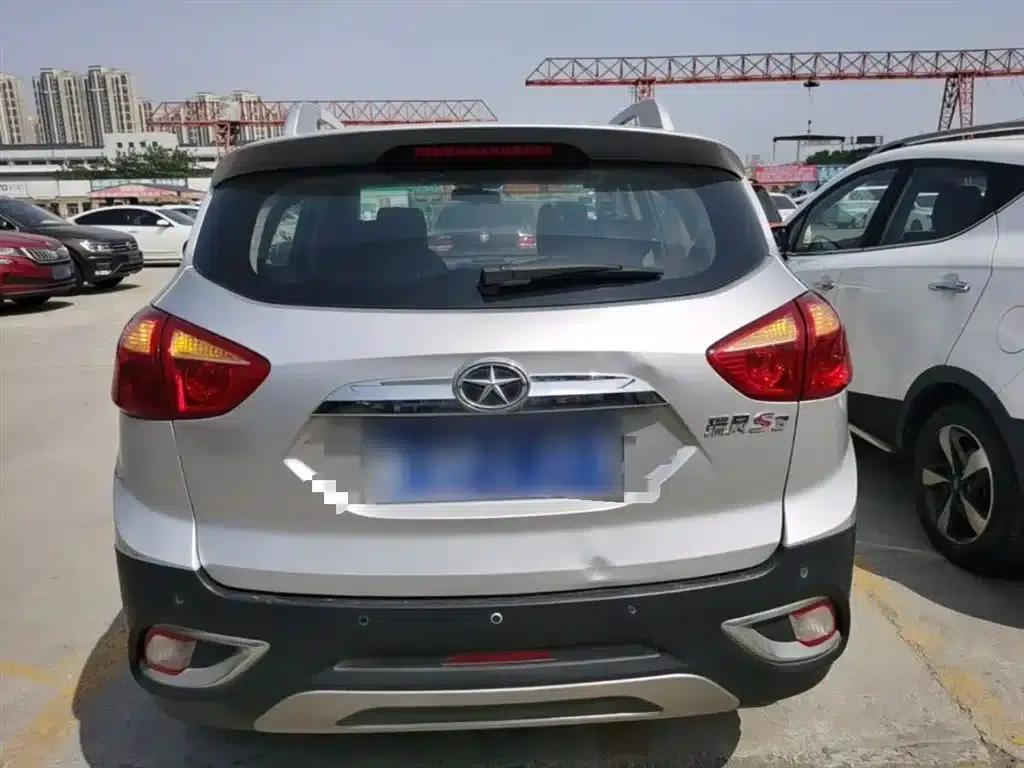 Refine S3 2014 1.5L Manual Deluxe Edition — миниатюра 6