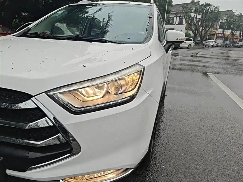 Refine S3 2016 1.5L Manual Deluxe Smart Edition — миниатюра 24