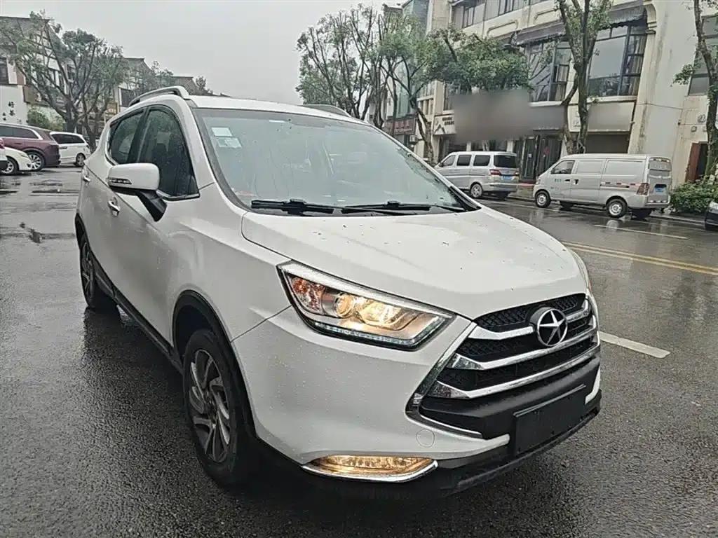 Refine S3 2016 1.5L Manual Deluxe Smart Edition — миниатюра 4
