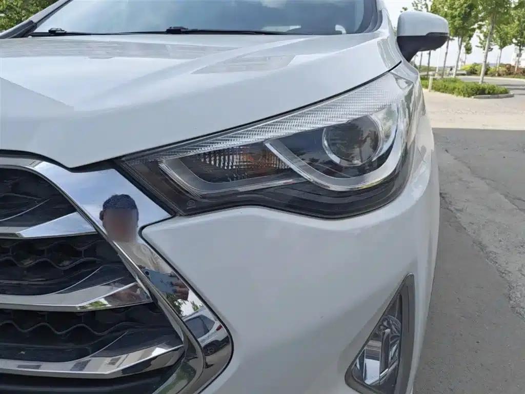Refine S3 2017 1.5L Manual Deluxe Edition — миниатюра 24