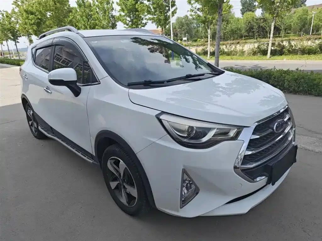 Refine S3 2017 1.5L Manual Deluxe Edition — миниатюра 4