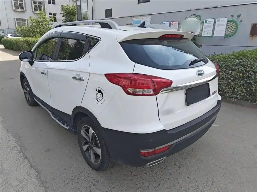 Refine S3 2017 1.5L Manual Deluxe Edition — миниатюра 5
