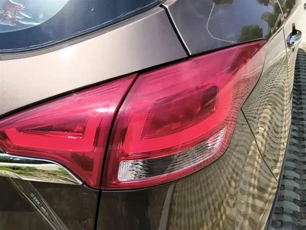 Refine S3 2017 1.5L Manual Deluxe Smart Edition — миниатюра 8
