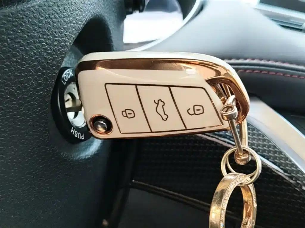 Refine S3 2017 1.5L Manual Deluxe Smart Edition — миниатюра 9