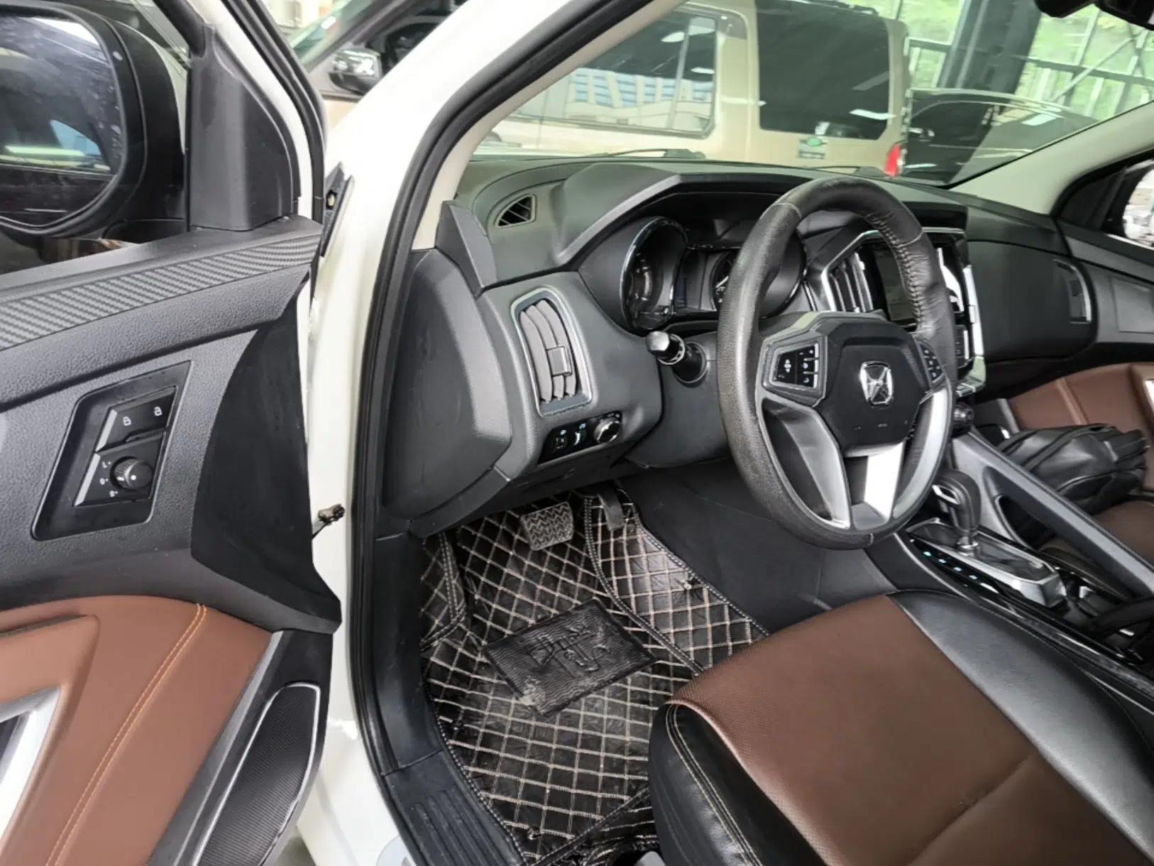 JMC Yusheng S350 2016 2.4T Automatic 4x4 Diesel Luxury 5-Seater — миниатюра 18
