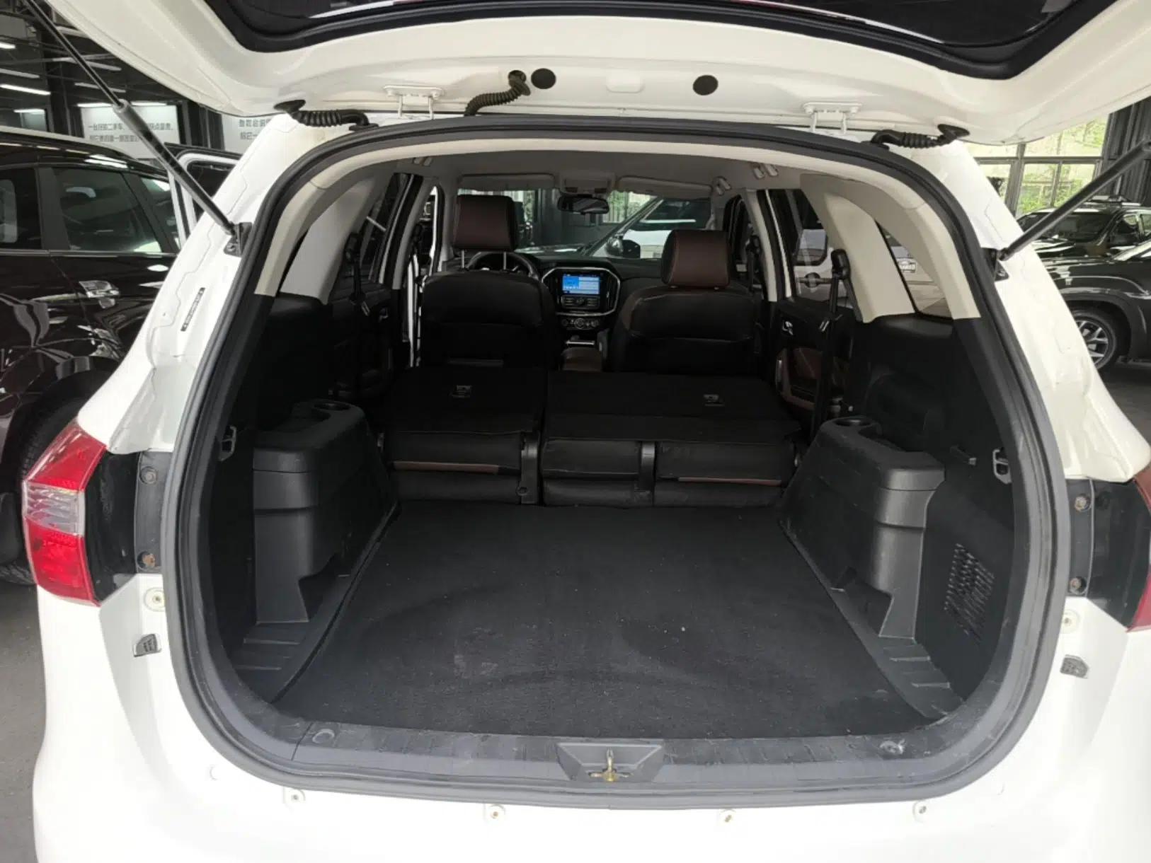 JMC Yusheng S350 2016 2.4T Automatic 4x4 Diesel Luxury 5-Seater — миниатюра 21